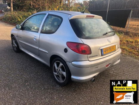 Peugeot 206 - XS Quicksilver 1.4-16V - 1