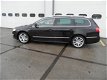 Volkswagen Passat Variant - 1.8 TFSI Highline R Design - 1 - Thumbnail