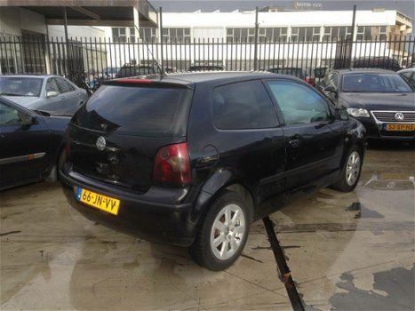 Volkswagen Polo - 1.2-12V Comfortline - 1