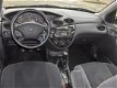 Ford Focus - 1.6 inj. 16v 100-pk GHIA Sedan - 1 - Thumbnail