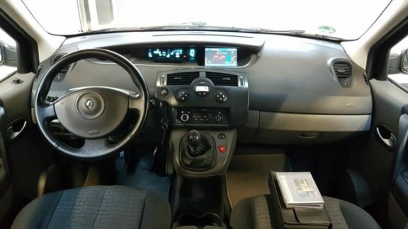 Renault Scénic - 1.6-16V Business Line - Clima, Navi, Trekhaak - 1