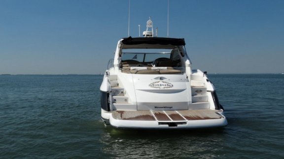 Sunseeker Predator 55 - 2