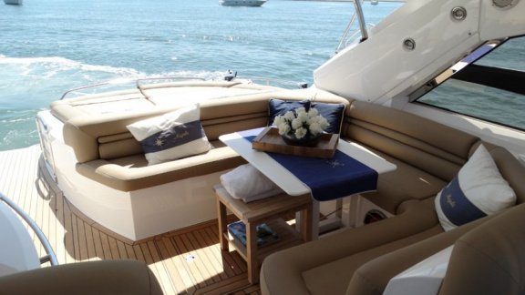 Sunseeker Predator 55 - 3