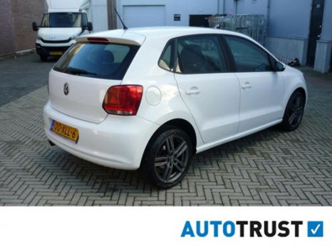 Volkswagen Polo - 1.2 TSI BlueMotion Comfort Edition NLauto 5 Deurs Airco Dealer ond 6 mnd GARANTIE - 1