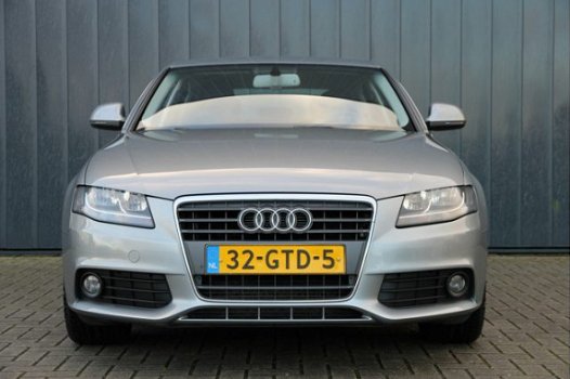 Audi A4 - 1.8 TFSI Pro Line Business AUTOMAAT / MMI NAVI - 1