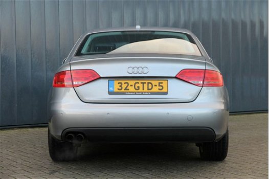 Audi A4 - 1.8 TFSI Pro Line Business AUTOMAAT / MMI NAVI - 1