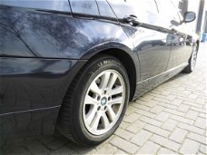 BMW 3-serie - 318D CORPORATE LEASE