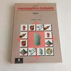 Consumptieve techniek: Koken, rond de schijf.  Isbn: 9789040101847 / 9040101841 .