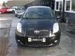 Toyota Yaris - 1.0 VVTi Acces /Airco/5-Deurs/Automaat/ - 1 - Thumbnail