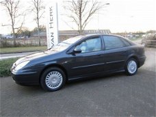 Citroën C5 - 3.0 V6 Exclusive/AUTOMAAT/YOUNGTIMER/ AUTOMAAT/LM VELGEN/NIVEAU REGELING enz