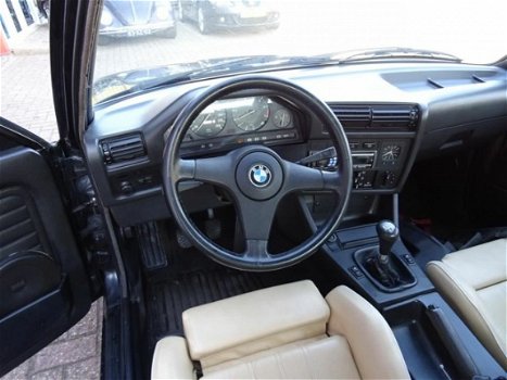 BMW 3-serie - 320i e30 m-tech type 2 m52 swap coupe leder - 1