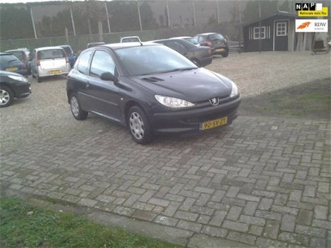 Peugeot 206 - 1.4 HDi One-line 1.4 hdi 3 drs - 1