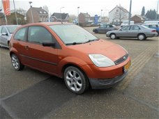 Ford Fiesta - 1.6-16V First Edition