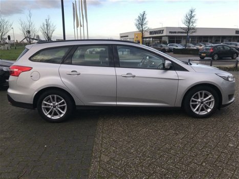 Ford Focus - 1.0 EcoBoost 100pk Trend Navigatie, Cruise Control - 1