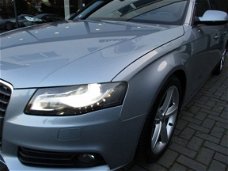 Audi A4 - 1.8 TFSI 211pk S-LINE , 1e Eig, Xenon, HalfLeer, Navi, Pdc, Ecc