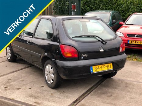 Ford Fiesta - 1.3-16V Century*Airco*Nieuwe APK - 1