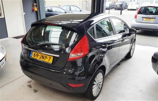 Ford Fiesta - 1.6 Titanium - Clima, Cruise, PDC, 120 PK - 1