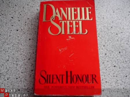 Danielle Steel......Silent honour - nr. 1