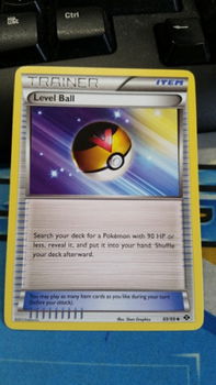 Level Ball 89/99 BW Next Destinies - 1