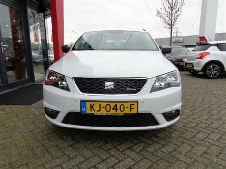 Seat Toledo - 1.2 TSI FR Connect / FULL LED / Trekhaak - 1