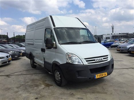 Iveco Daily - 35 S 12 V - 1