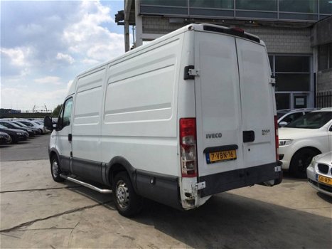 Iveco Daily - 35 S 12 V - 1