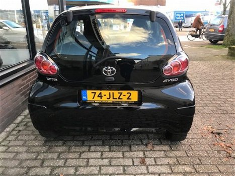 Toyota Aygo - 1.0 12V VVT-I 3DRS Comfort - 1