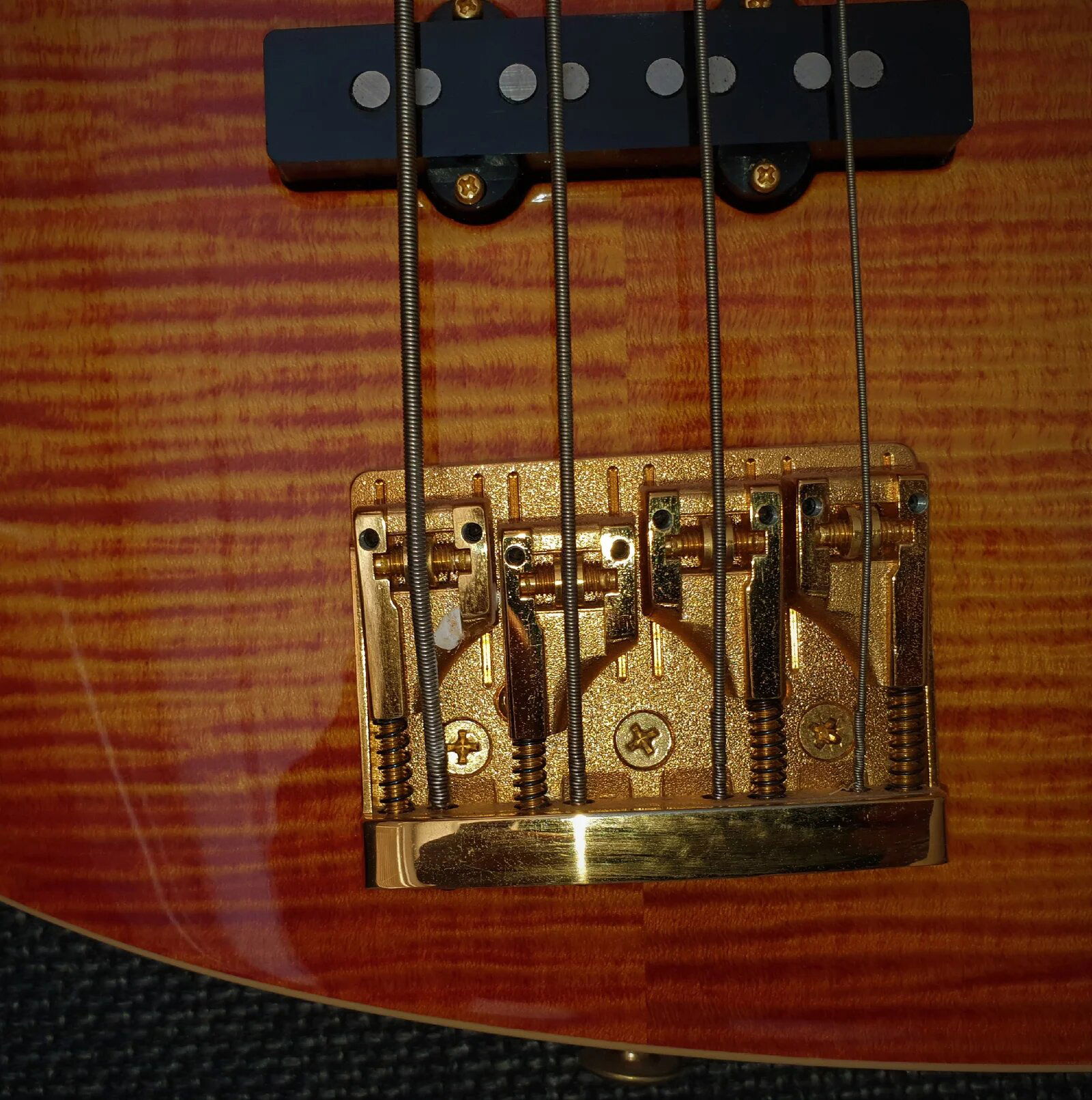Richwood Jazz Bas RCH-1610 zeer special. Limited Edition. - Afbeelding 5