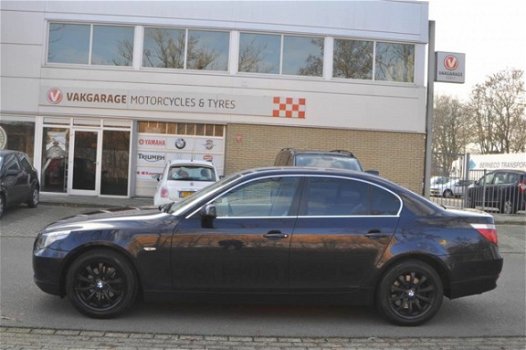 BMW 5-serie - 525d High Executive LEDER/NAVIGATIE VELE OPTIES - 1