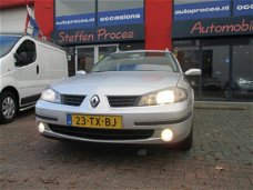 Renault Laguna Grand Tour - 2.0-16V Business + Schuifdak + Clima + Cruise Etc