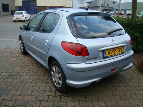 Peugeot 206 - 1.4 Air-line 3 - 1