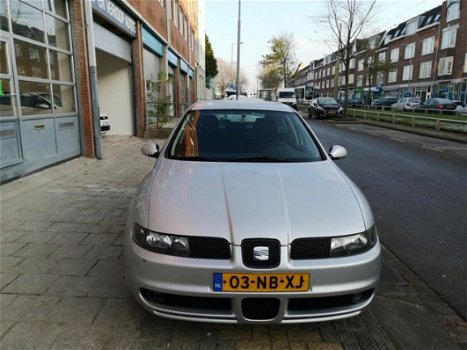 Seat Leon - 1.9 TDI Topsport 6 BAK / 150 PK / Nieuwe A.P.K - 1