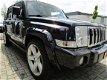 Jeep Commander - 3.0 CRD Limited navigatie grijs kenteken - 1 - Thumbnail