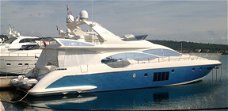 Azimut 70 Fly