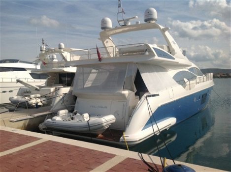 Azimut 70 Fly - 2