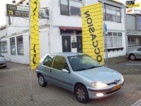 Peugeot 106 - 1.1 XT - 1