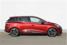 Renault Clio Estate - dCi 110 pk Intens | Clima | Camera | Navi | 17" | Trekhaak |