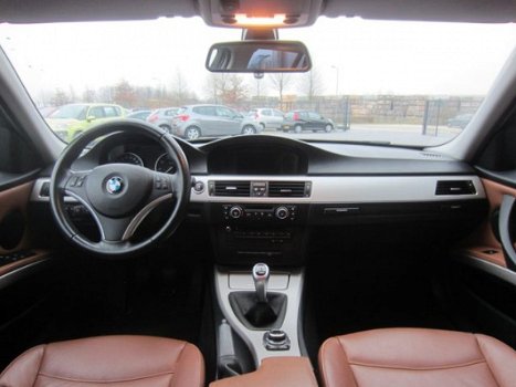 BMW 3-serie Touring - 318i Corporate Lease Luxury Line Bruin Leer, NAVI, afnb - 1