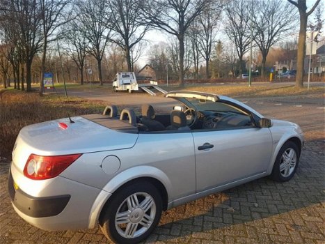 Renault Mégane coupé cabriolet - 1.6-16V Authentique Comfort - 1