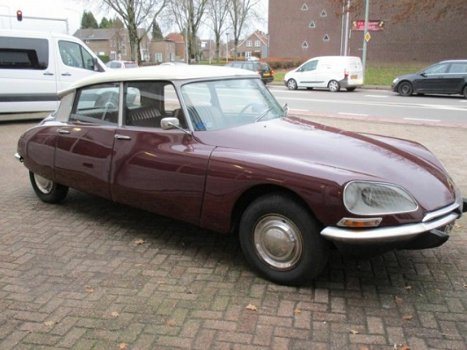 Citroën DS - DS 20 - 1