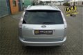 Ford Focus Wagon - 1.6 Half Leder, 83.000 Km Dealer Onderhouden - 1 - Thumbnail