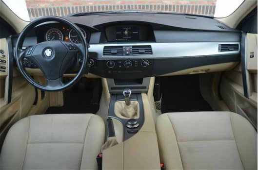 BMW 5-serie Touring - 520d Corporate Airco 6Bak OH NAP APK Goede auto - 1