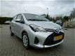 Toyota Yaris - 1.5 Hybrid Rijklaarprijs1e eigenaar Navi - 1 - Thumbnail