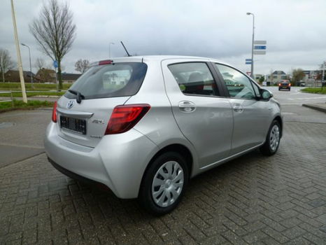 Toyota Yaris - 1.5 Hybrid Rijklaarprijs1e eigenaar Navi - 1