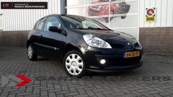 Renault Clio - 1, 2 16V Special Line 3Drs Airco Airbags Isofix - 1