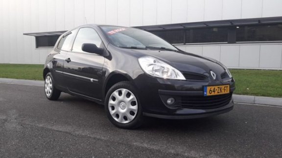 Renault Clio - 1, 2 16V Special Line 3Drs Airco Airbags Isofix - 1