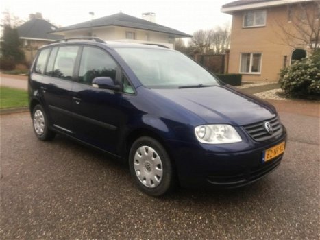 Volkswagen Touran - 1.6 Trendline INRUIL MOGELIJK 7 PERS - 1