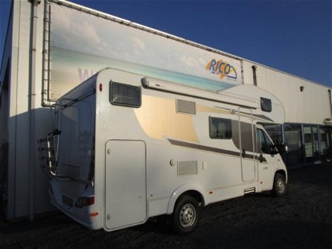 Hymer Carado A 361 - 2