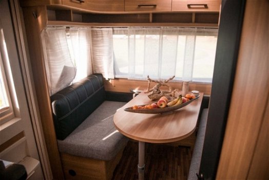 Caravan Comfort Single Beds 4 - 5