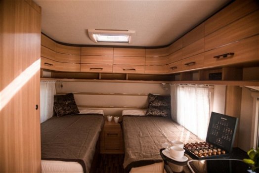 Caravan Comfort Single Beds 4 - 7